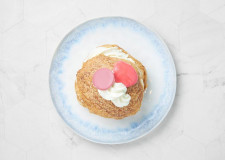 Flødefastelavnsbolle med rabarber og likør 43